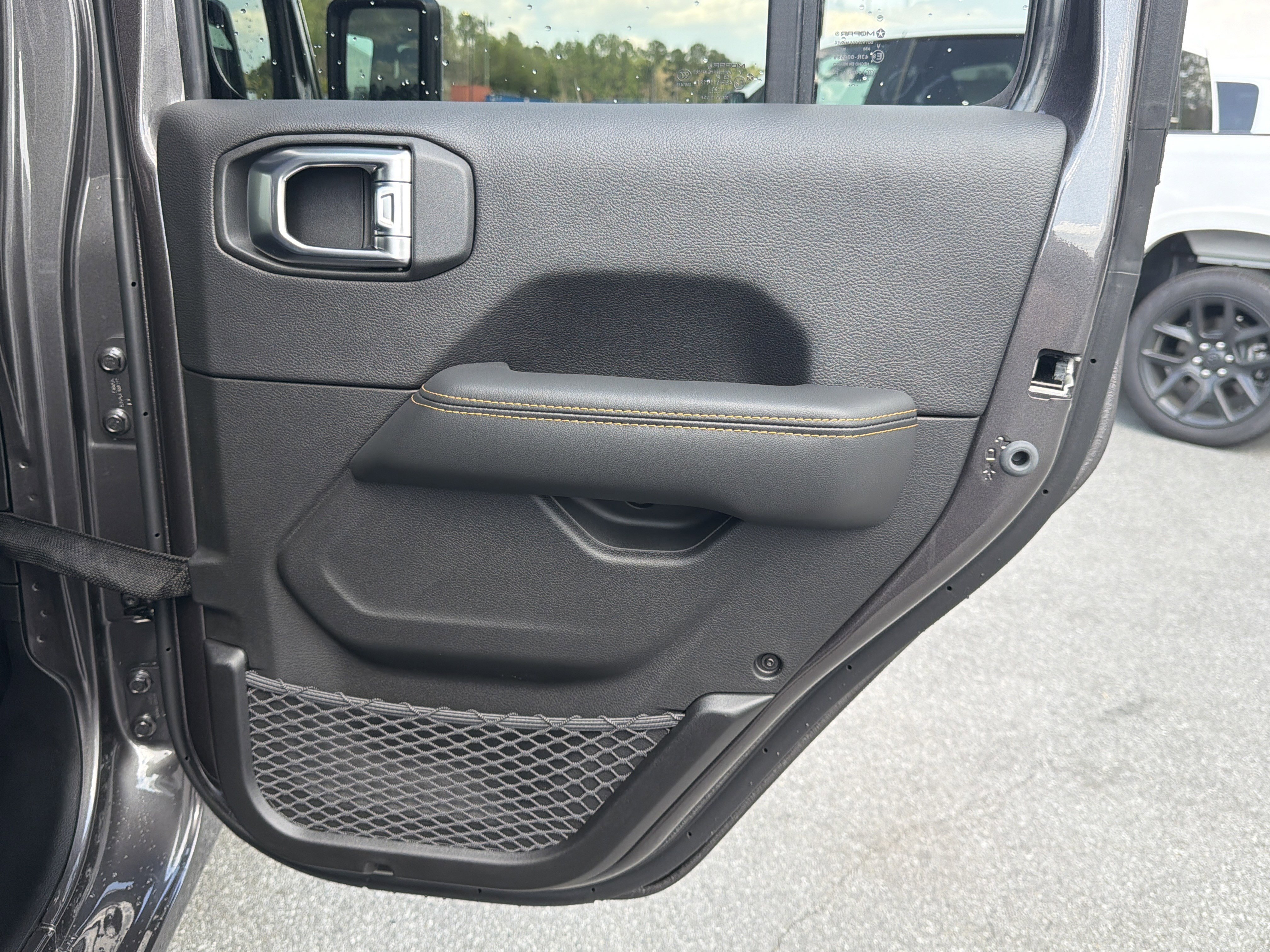 New 2026 Jeep Wrangler Unlimited Sahara AWD/4WD image 19