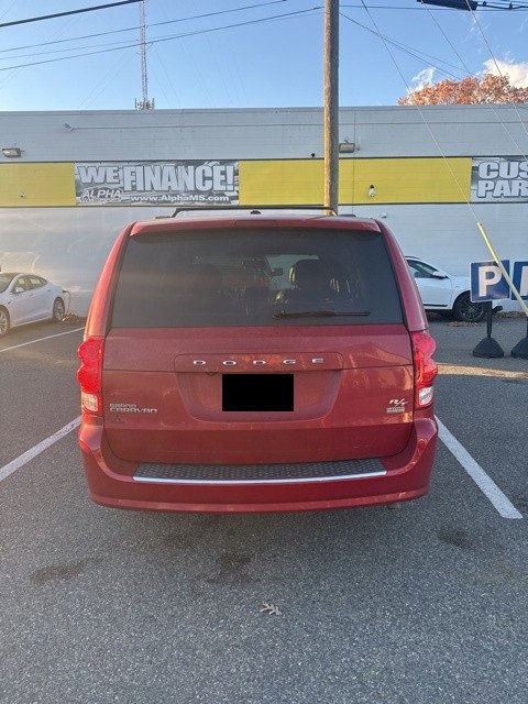 Used 2014 Dodge Grand Caravan R/T image 5