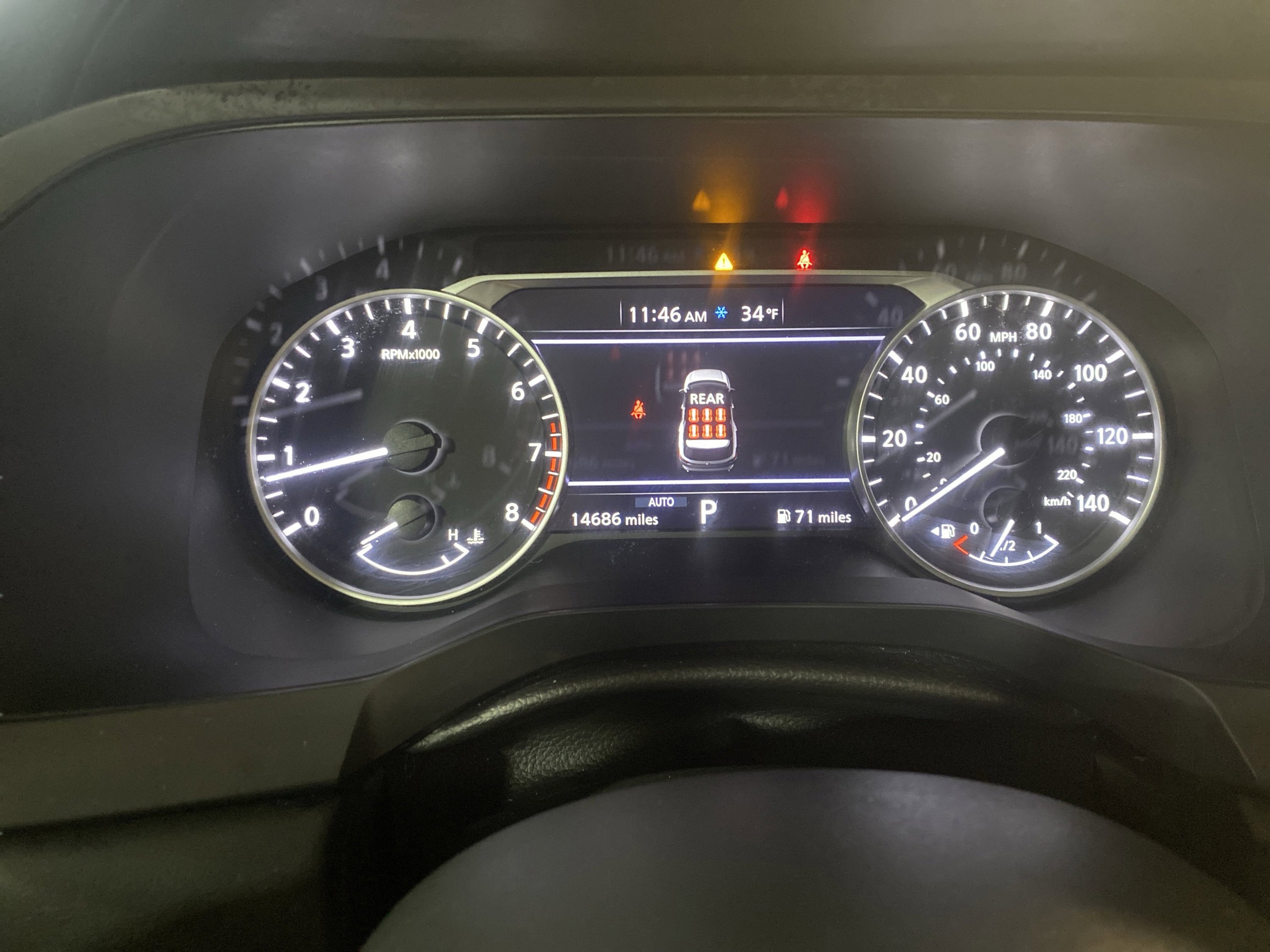 Used 2024 Nissan Pathfinder S image 19