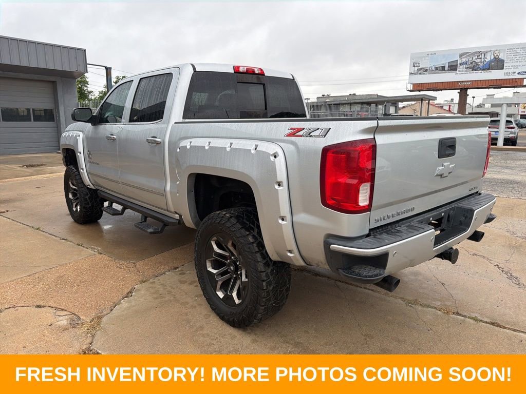 Used 2018 Chevrolet Silverado 1500 LTZ Z71 w/ LTZ Plus Package AWD/4WD image 4