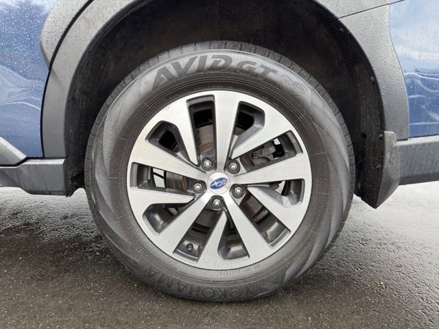 Used 2023 Subaru Outback Premium AWD/4WD image 29