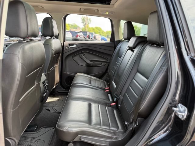 Used 2016 Ford Escape Titanium w/ Equipment Group 301A AWD/4WD image 15