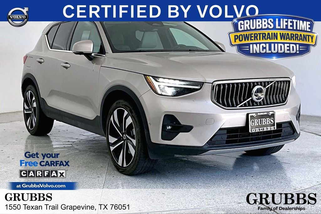 Used 2023 Volvo XC40 B5 Plus