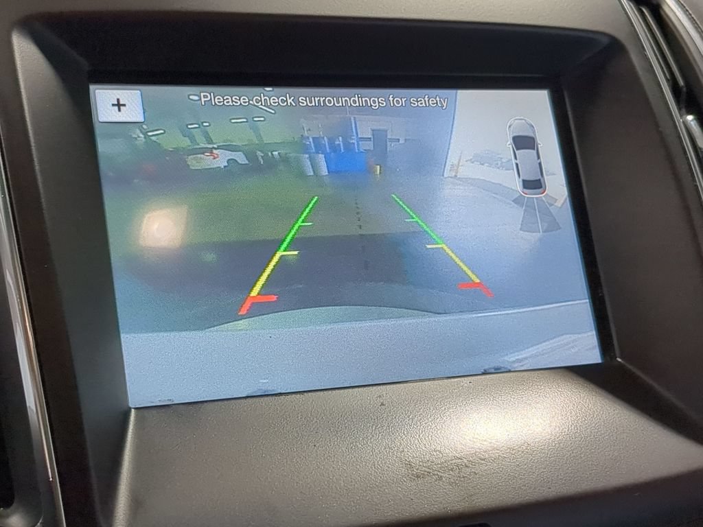 Used 2018 Ford Edge Titanium w/ Equipment Group 301A AWD/4WD image 29