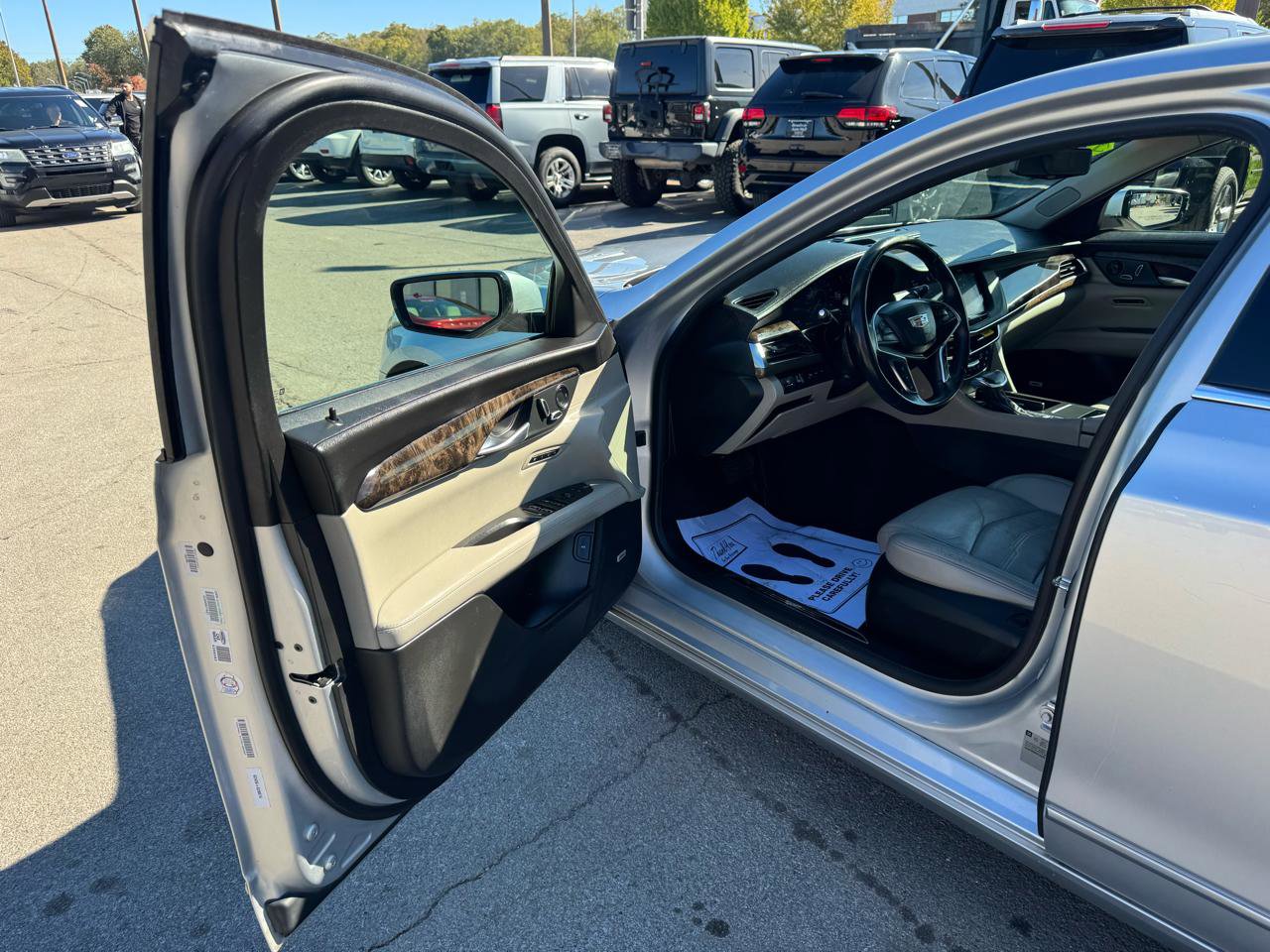 Used 2017 Cadillac CT6 Premium Luxury w/ Driver Assist Package AWD/4WD image 16