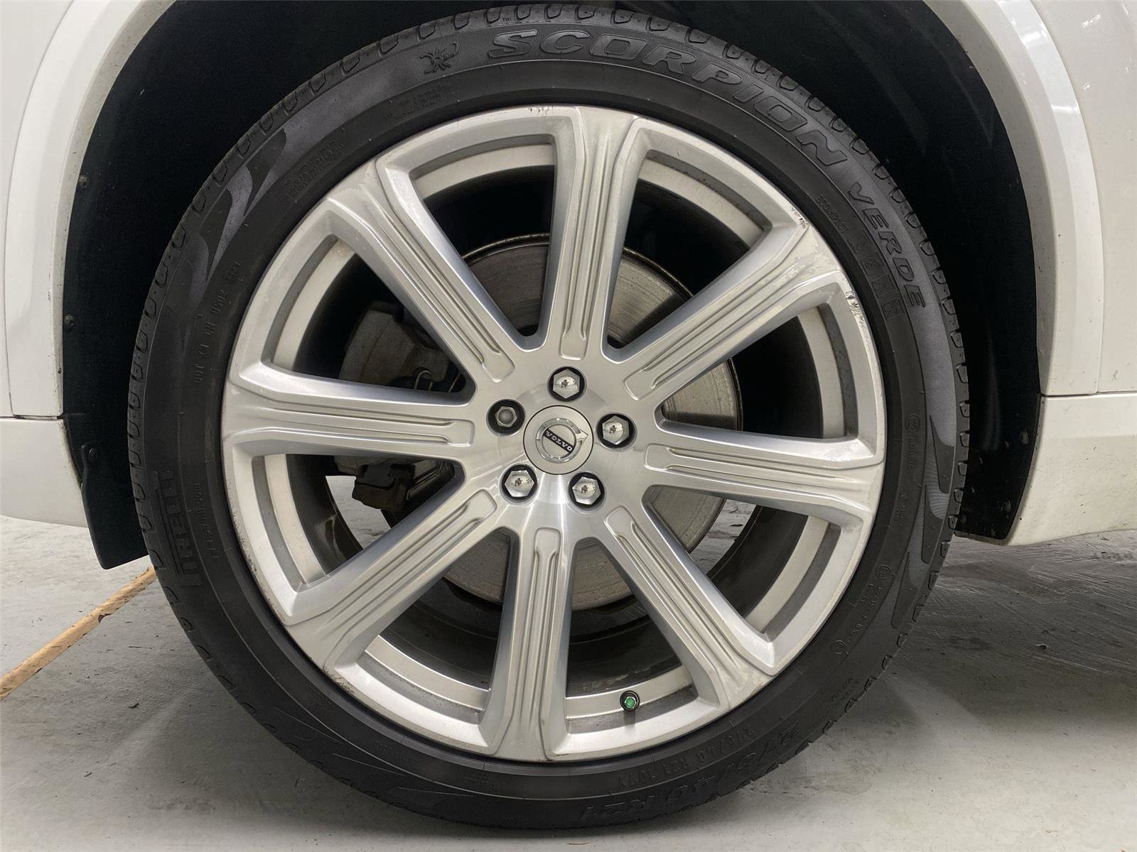Used 2016 Volvo XC90 T8 Inscription AWD/4WD image 23