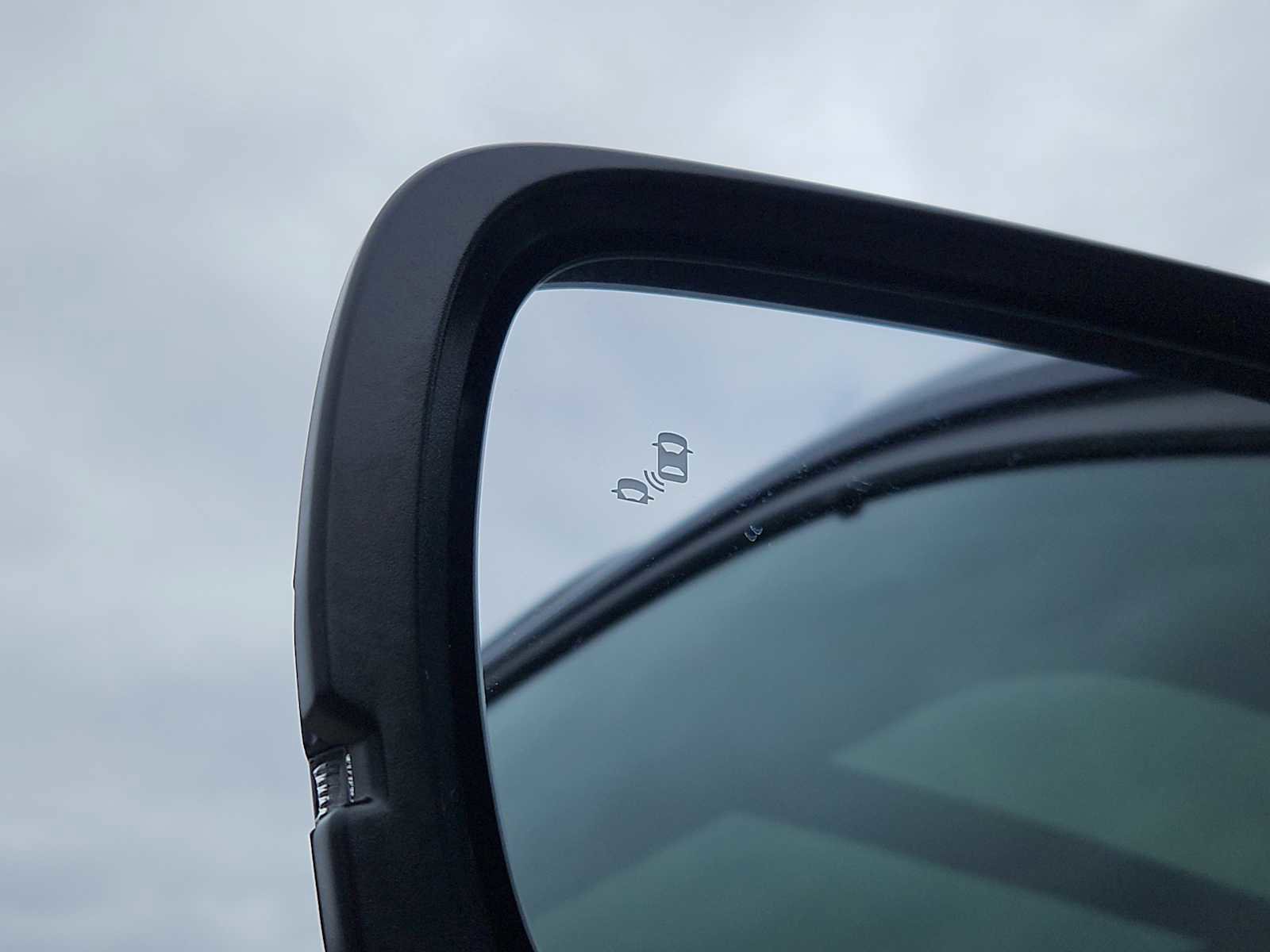 Certified 2025 Honda Pilot Touring image 26