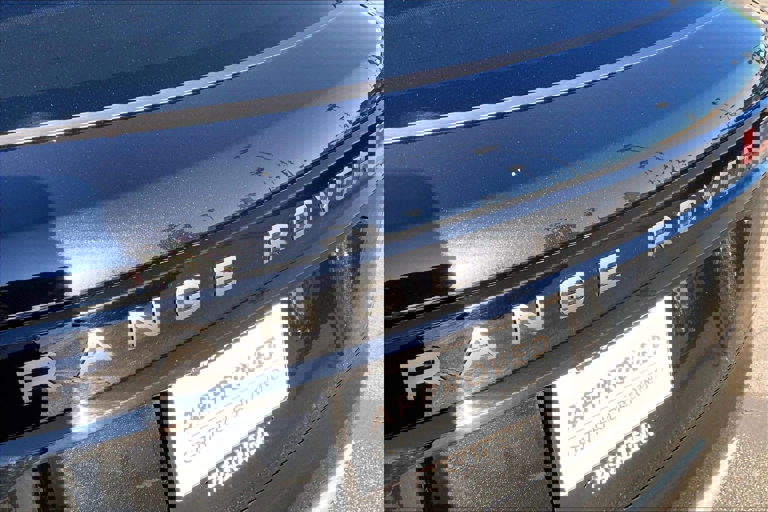 Used 2025 Land Rover Range Rover Velar S image 30