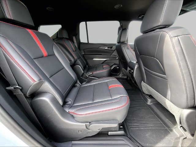 New 2027 Chevrolet Traverse RS AWD/4WD image 25