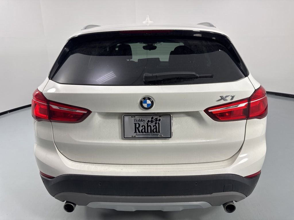 Used 2017 BMW X1 xDrive28i image 6