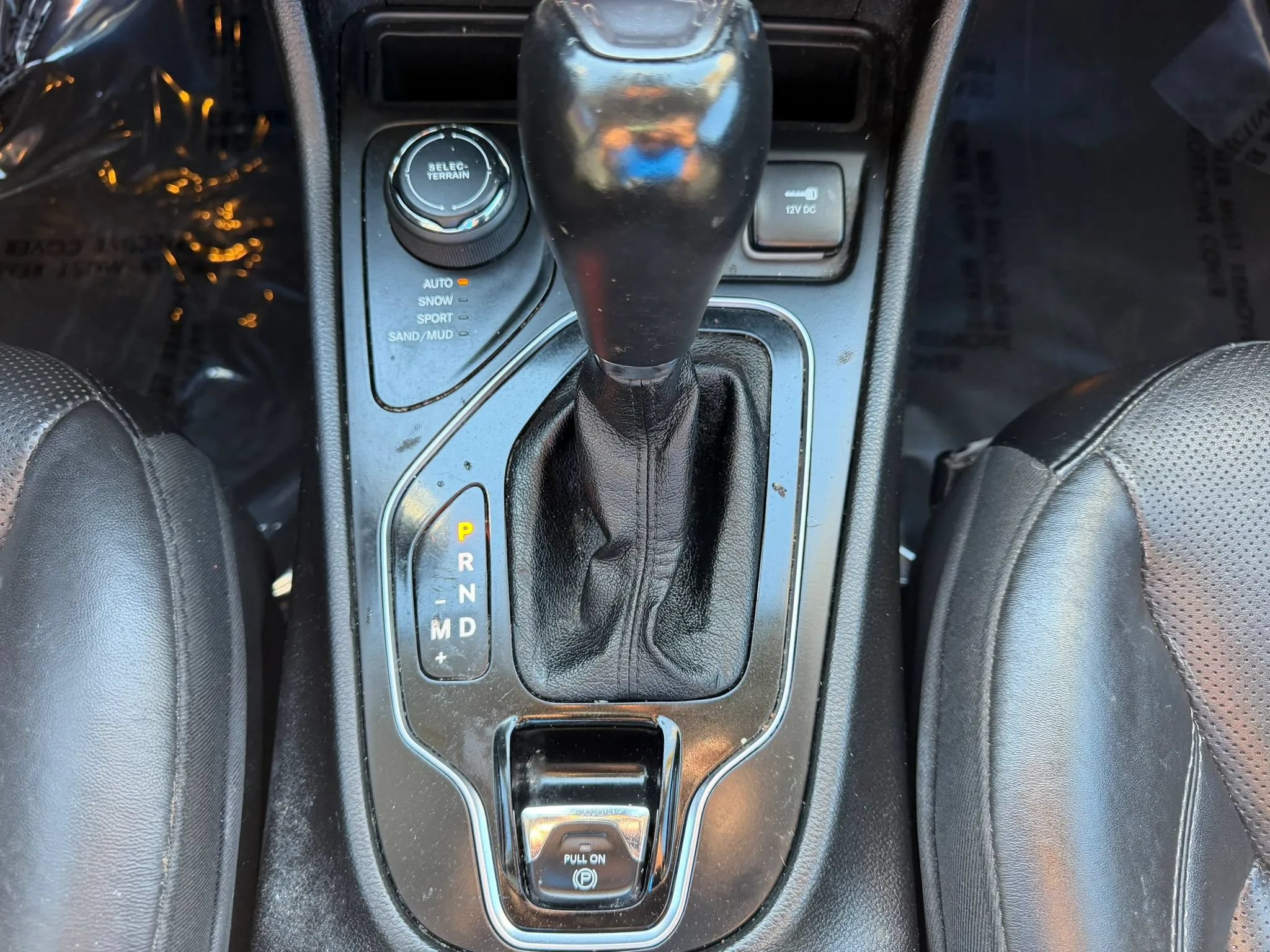Used 2021 Jeep Cherokee Limited AWD/4WD image 14