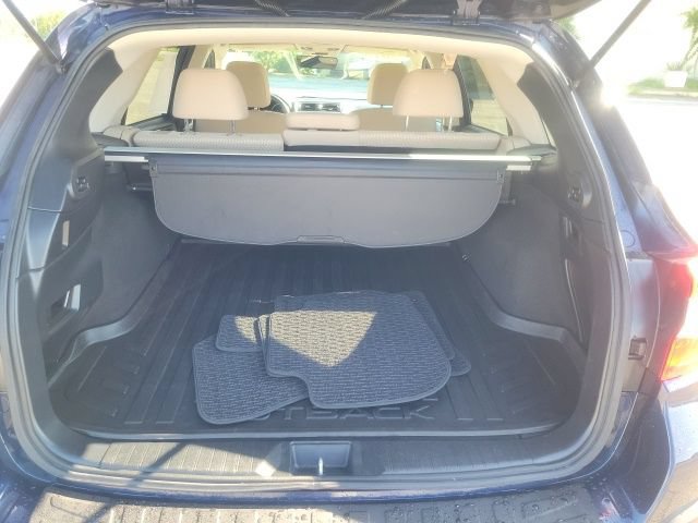 Used 2018 Subaru Outback 2.5i Premium AWD/4WD image 8