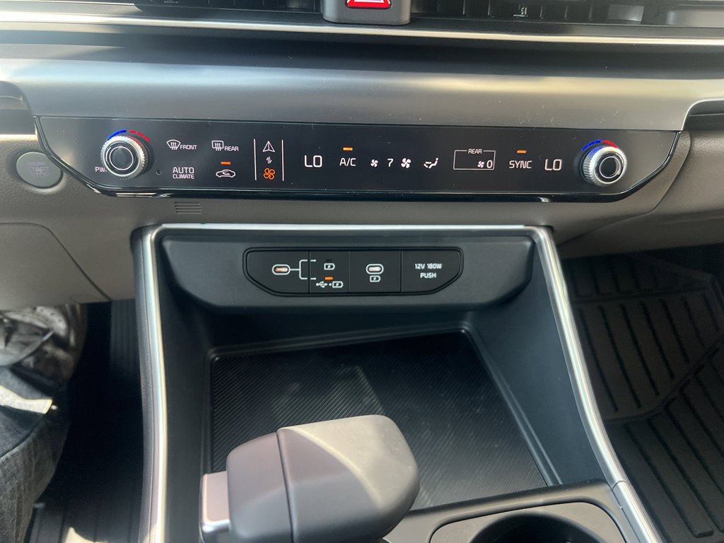 New 2026 Kia Carnival image 21