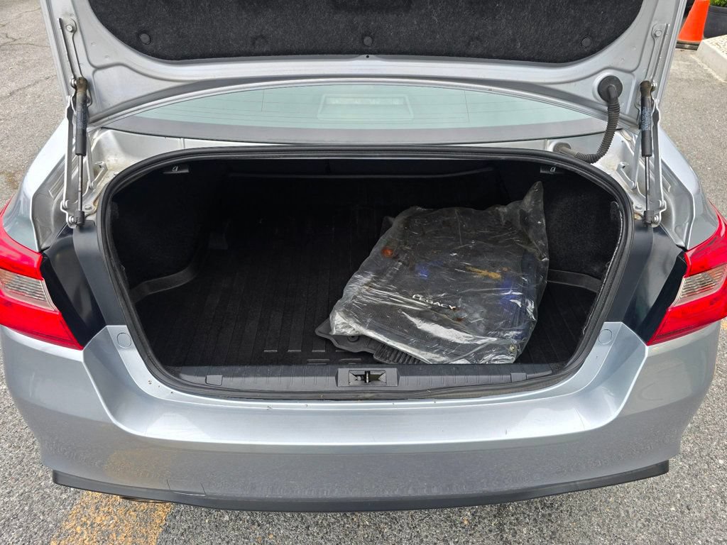 Used 2019 Subaru Legacy 2.5i Premium AWD/4WD image 18