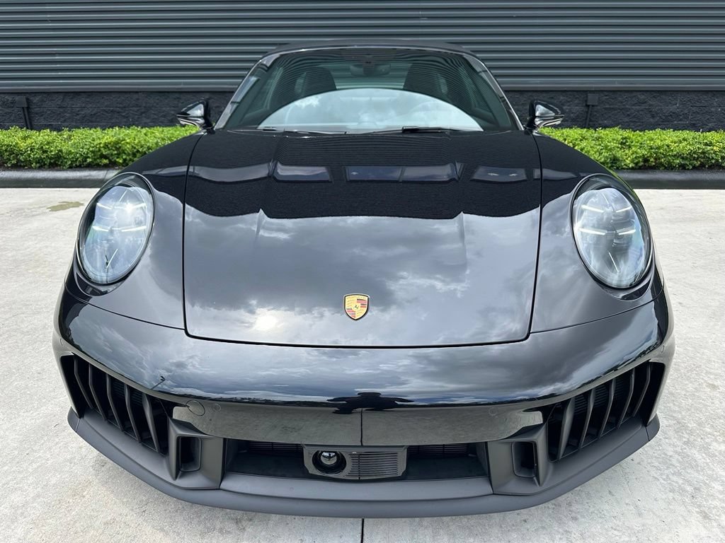 Certified 2026 Porsche 911 Targa 4 GTS AWD/4WD image 8