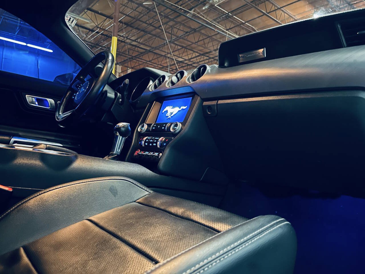 Used 2021 Ford Mustang Premium RWD image 19
