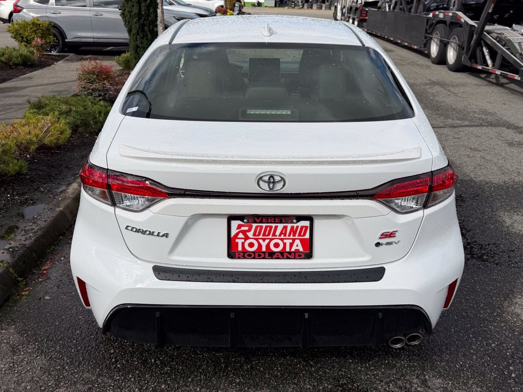 Certified 2026 Toyota Corolla SE w/ SE Premium Package AWD/4WD image 8