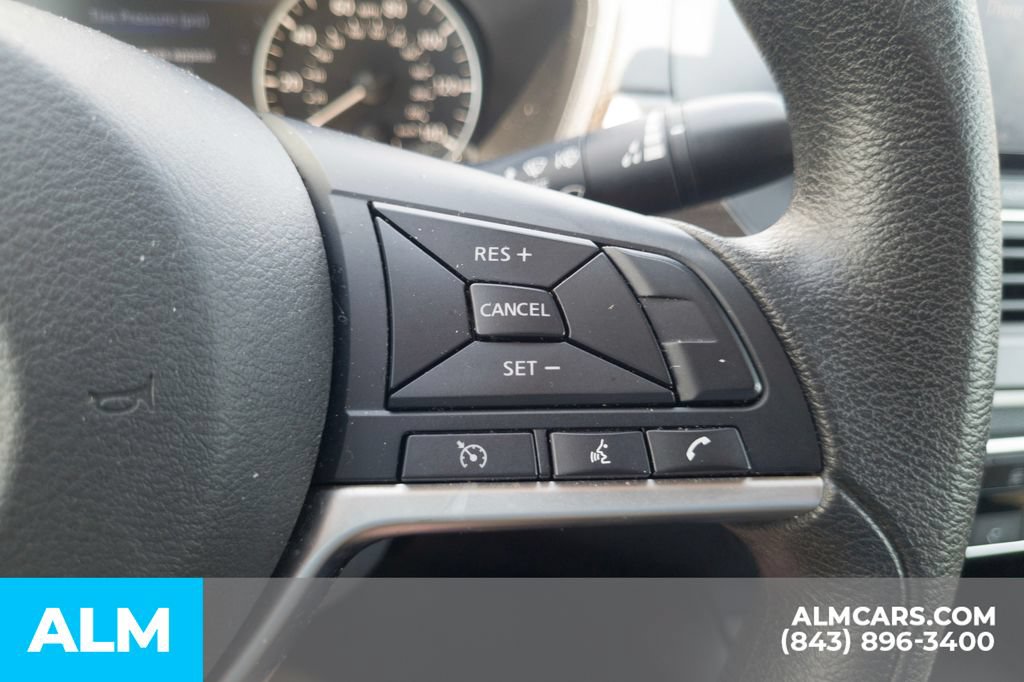 Used 2024 Nissan Altima 2.5 SV FWD image 10