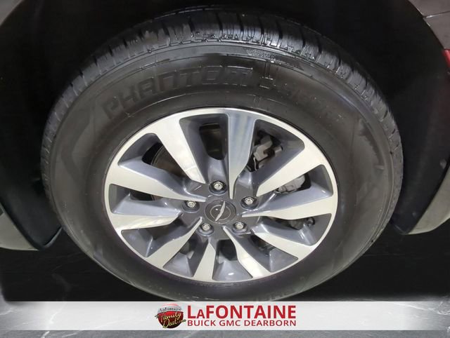 Used 2024 Chrysler Pacifica Select image 30