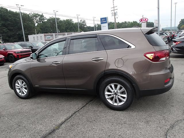 Used 2020 Kia Sorento LX AWD/4WD image 5