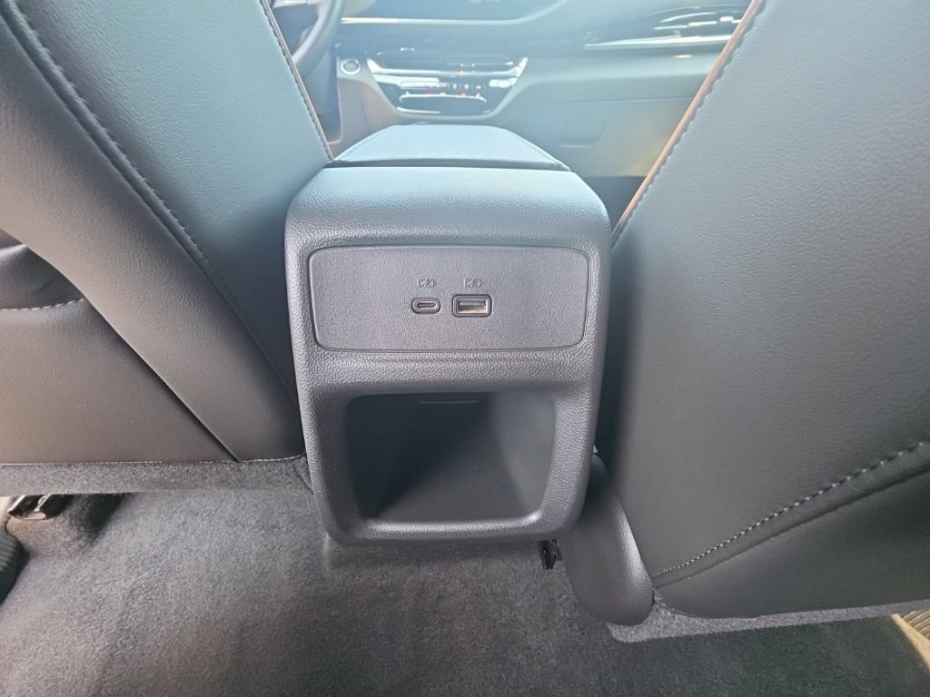 Certified 2025 Buick Envista Avenir FWD image 20