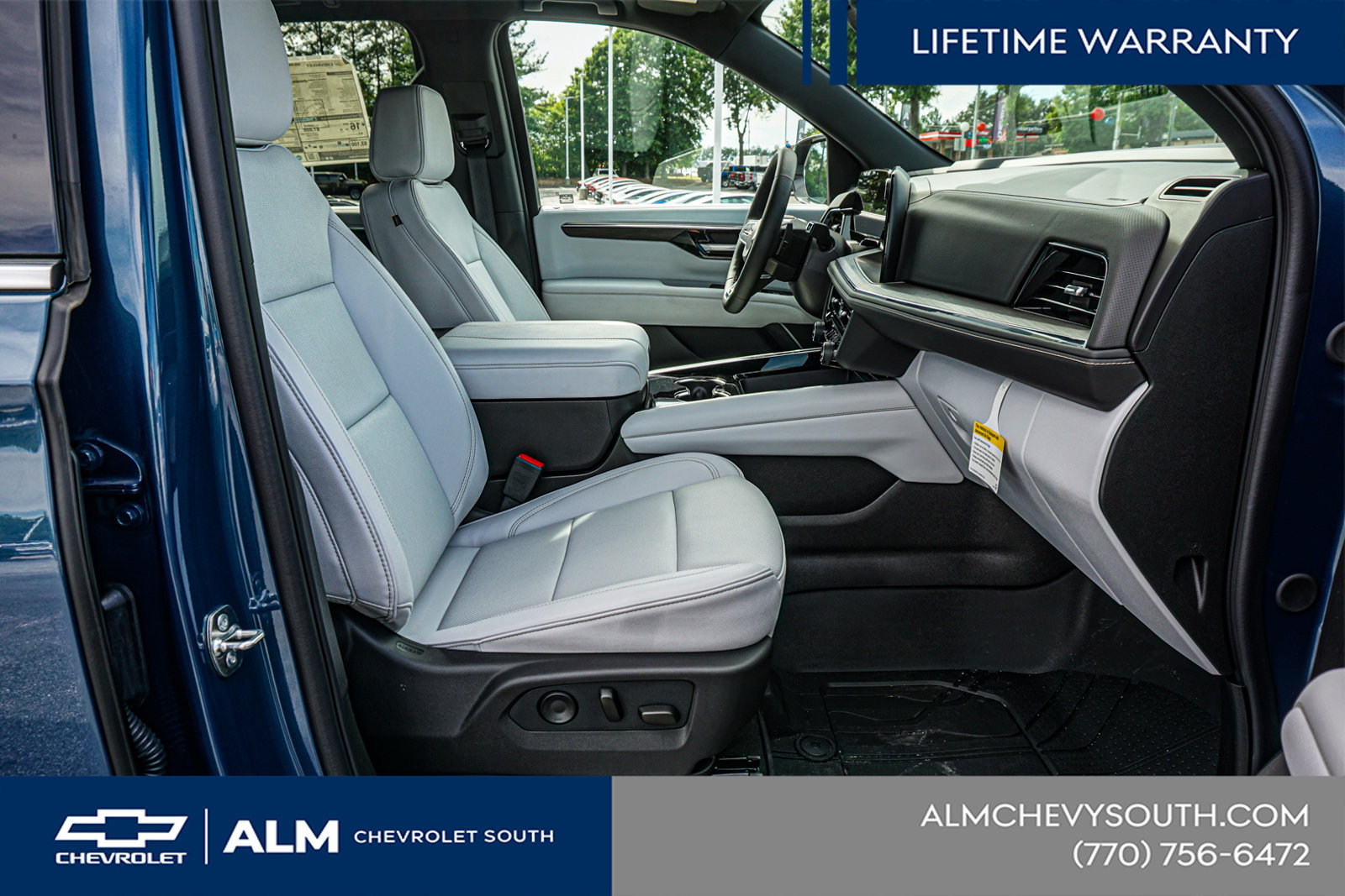 New 2026 Chevrolet Suburban Premier w/ Sun And Tow Package AWD/4WD image 23