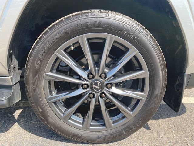 Used 2023 Lexus LX 600 F Sport w/ Accessory Package (Z1) AWD/4WD image 33