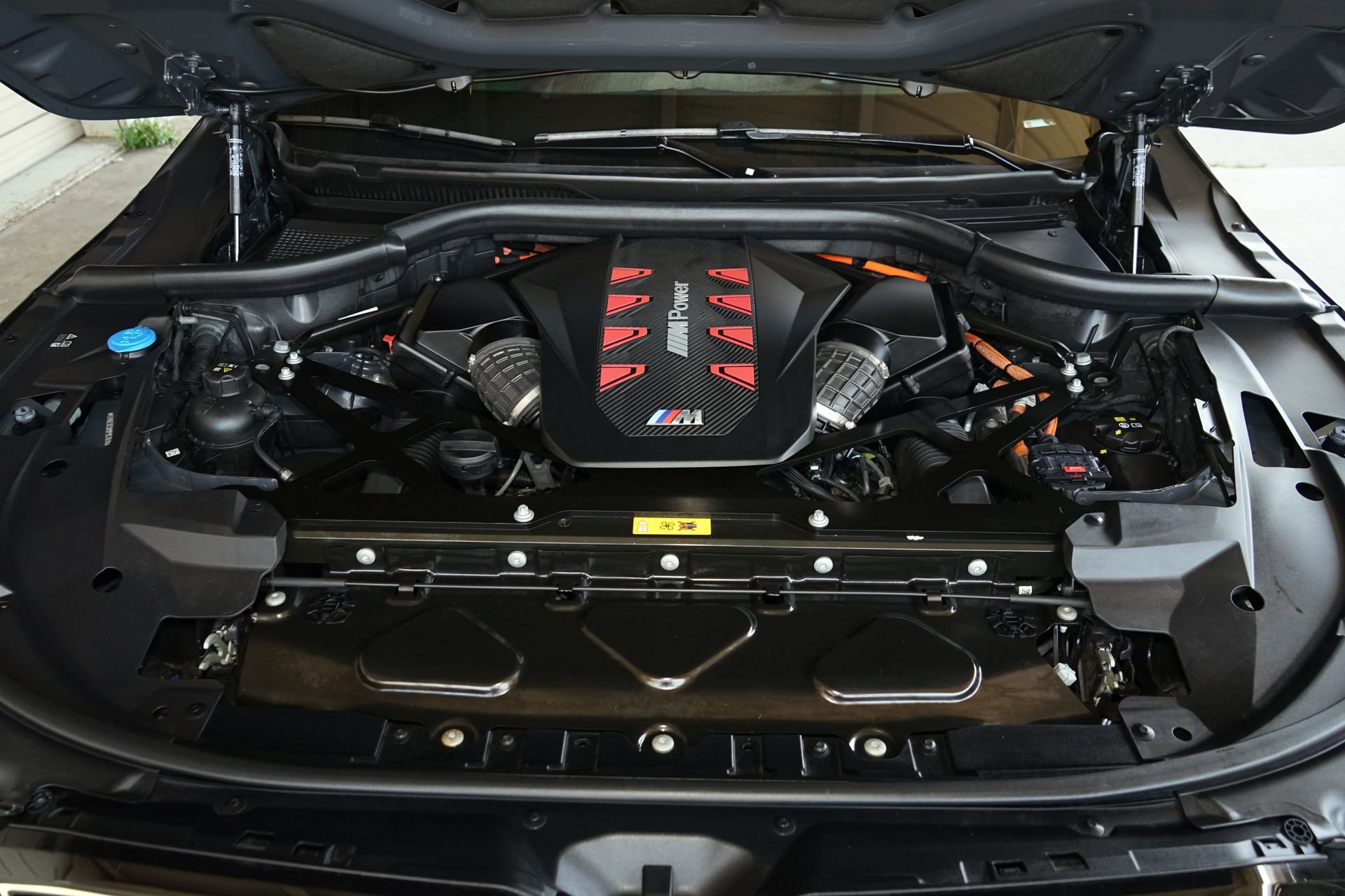 Used 2023 BMW XM AWD/4WD image 32