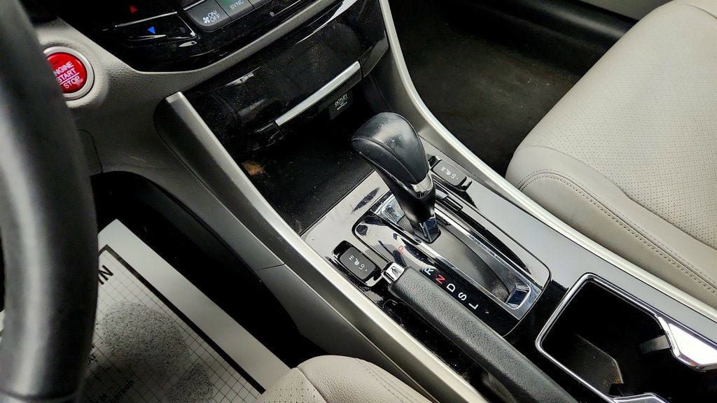 Used 2016 Honda Accord EX-L image 16