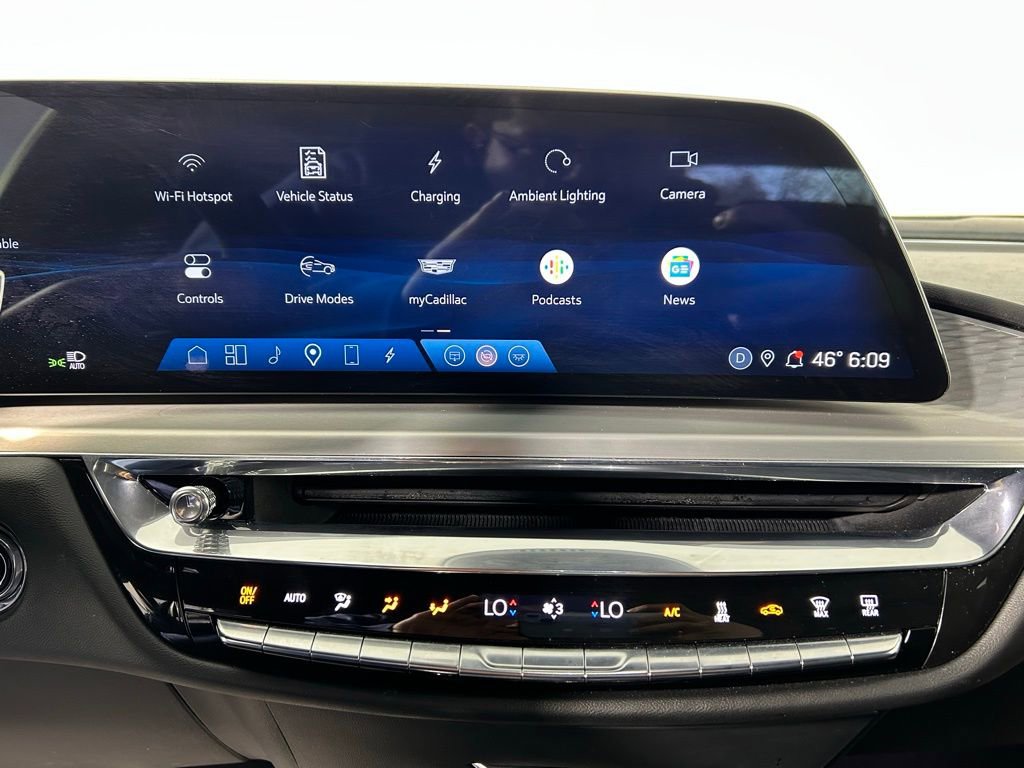 Used 2023 Cadillac Lyriq AWD image 22