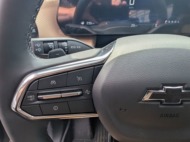 New 2026 Chevrolet Equinox ACTIV w/ Convenience Package III FWD image 17