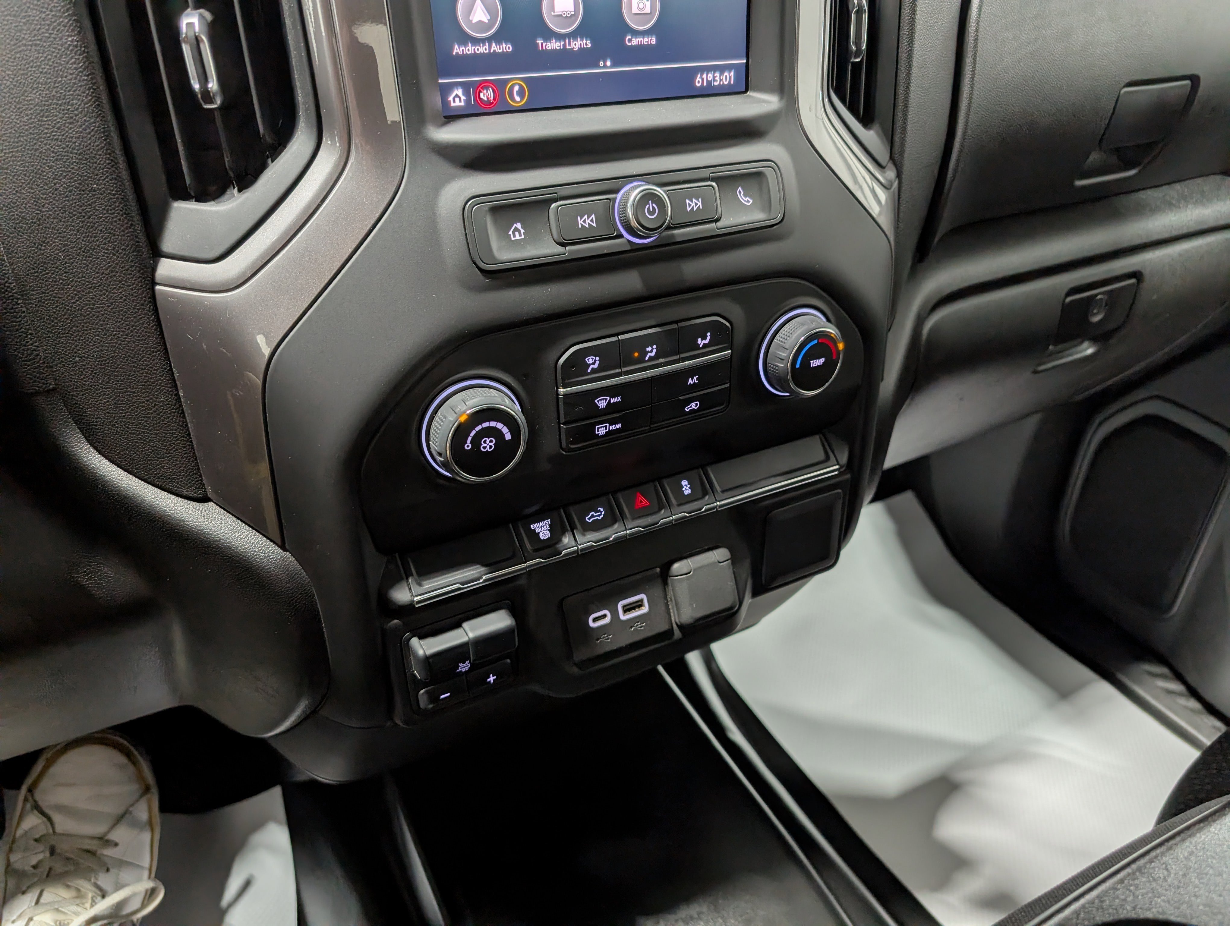 Used 2023 Chevrolet Silverado 2500 W/T image 25