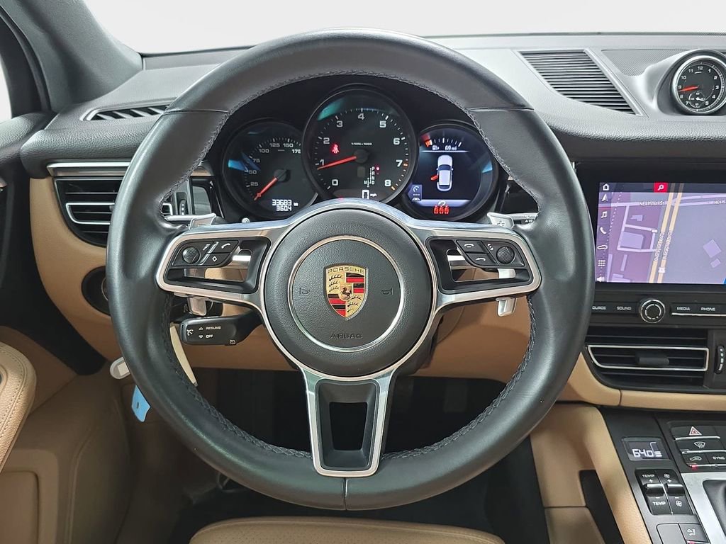 Used 2021 Porsche Macan AWD/4WD image 13