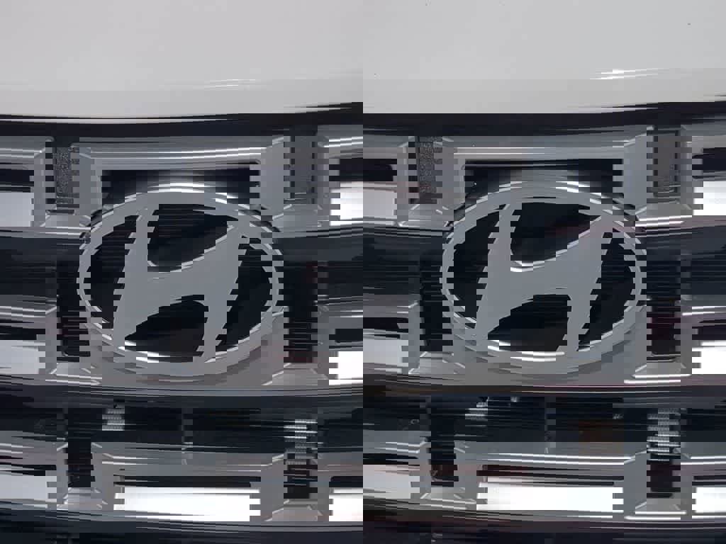 New 2026 Hyundai Santa Cruz SE image 12