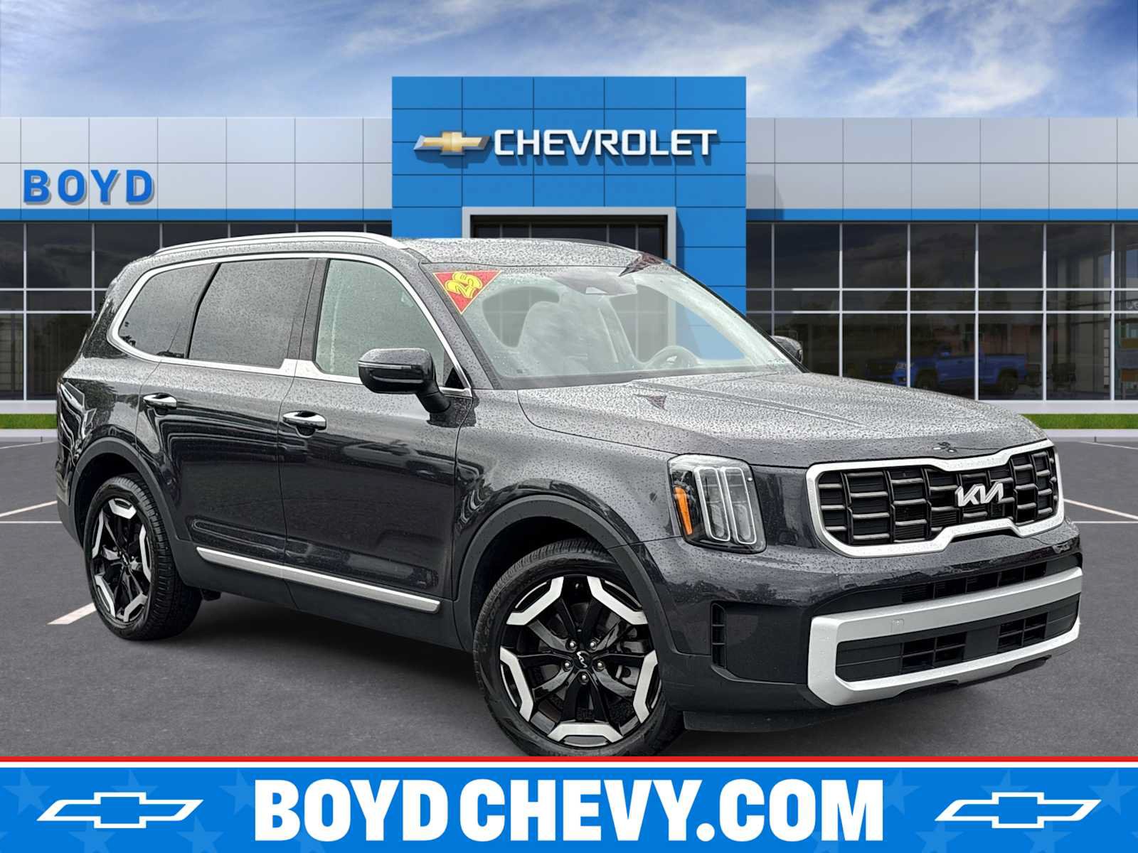 Used 2025 Kia Telluride S AWD/4WD image 1