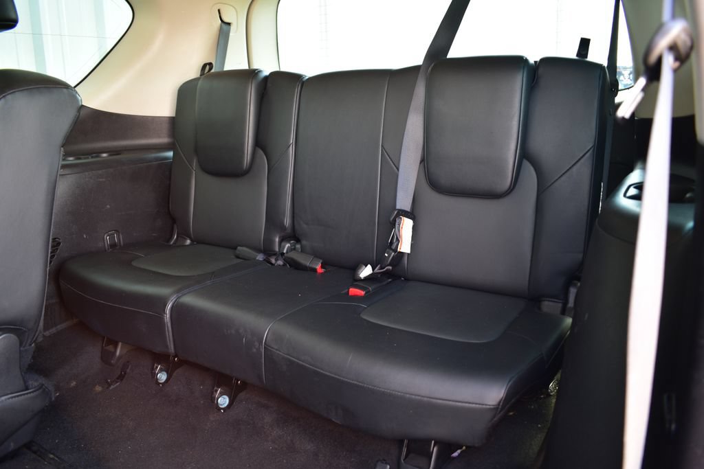 Used 2021 Nissan Armada SV AWD/4WD image 25
