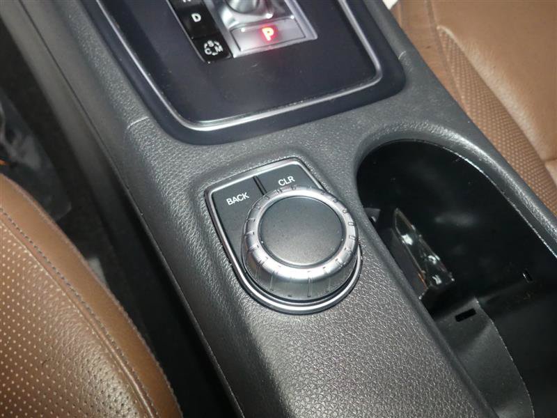 Used 2015 Mercedes-Benz GLA 45 AMG 4MATIC image 40