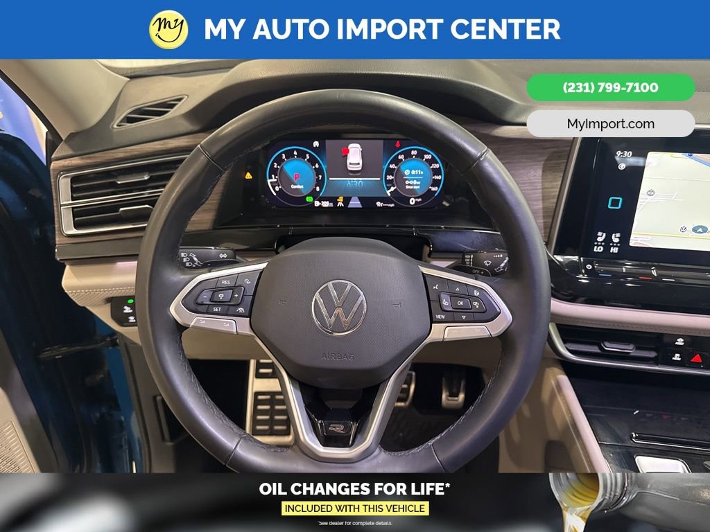 Used 2025 Volkswagen Atlas SEL Premium R-Line image 14