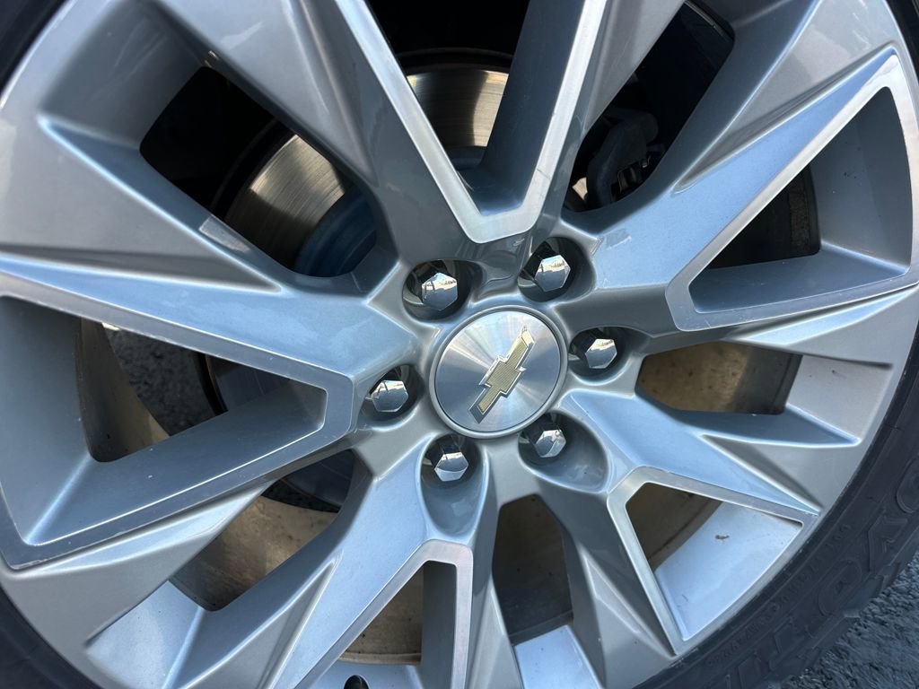 Used 2020 Chevrolet Silverado 1500 High Country w/ Z71 Off-Road Package image 25