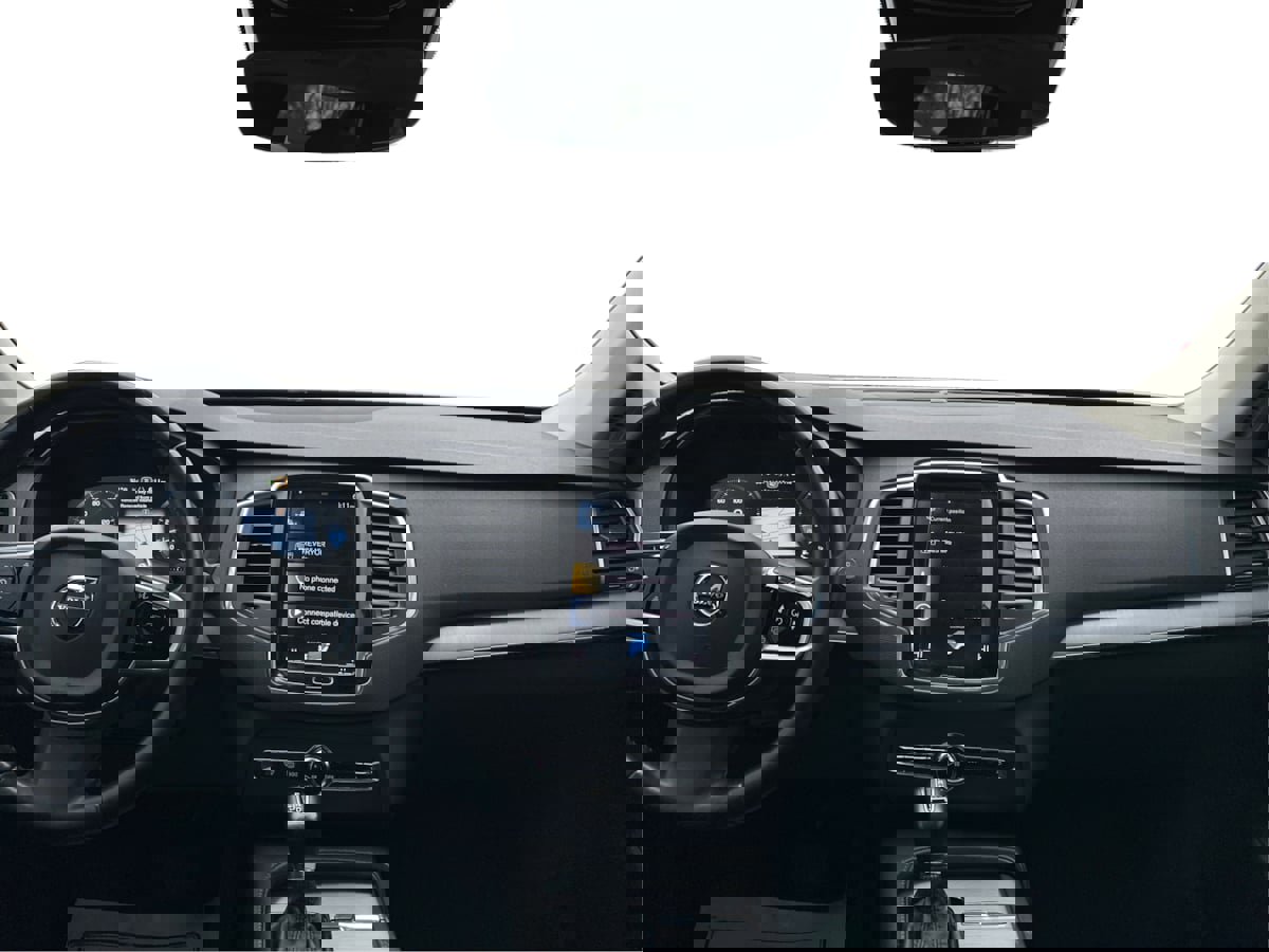 Used 2022 Volvo XC90 T5 Momentum w/ Protection Package Premier image 41