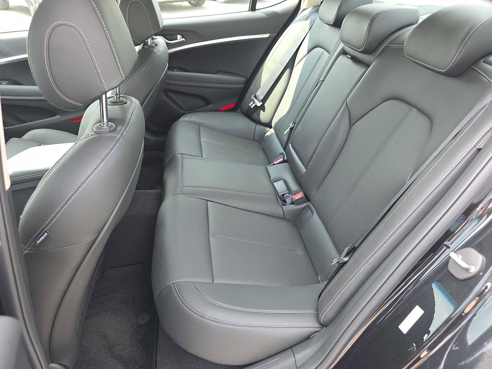 New 2026 Genesis G70 2.5T image 24