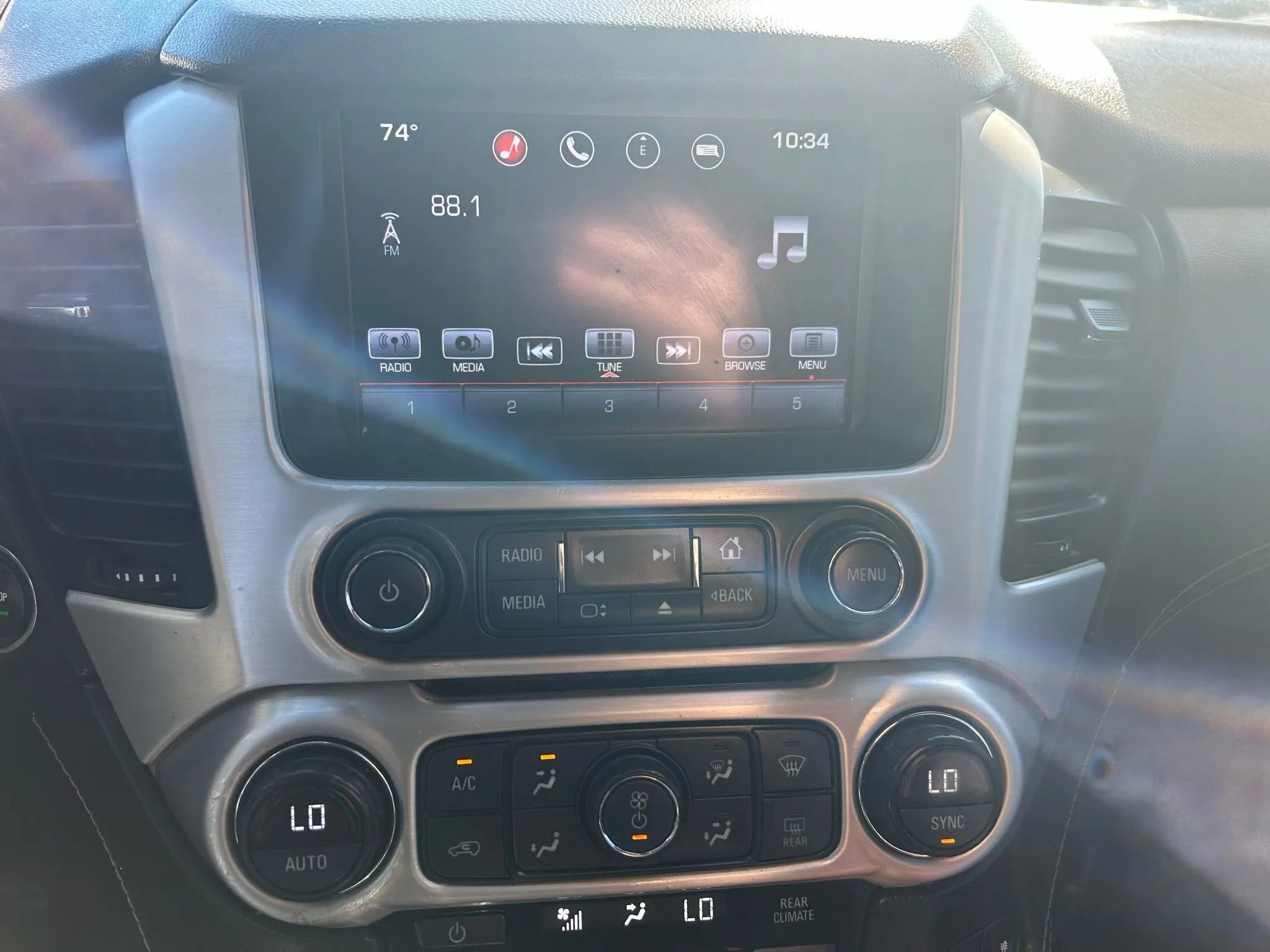 Used 2016 GMC Yukon SLT image 14