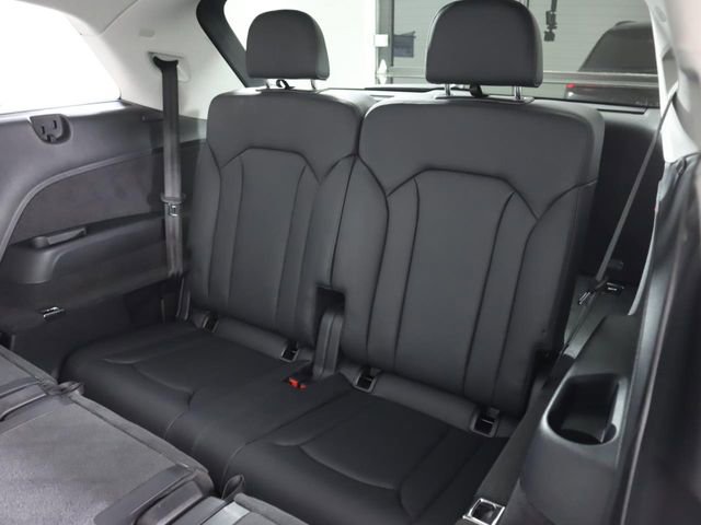 Used 2023 Audi Q7 3.0T Prestige w/ Prestige Package image 23