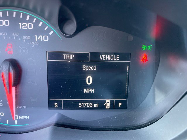 Used 2018 Chevrolet Trax LT w/ LT Convenience Package AWD/4WD image 16