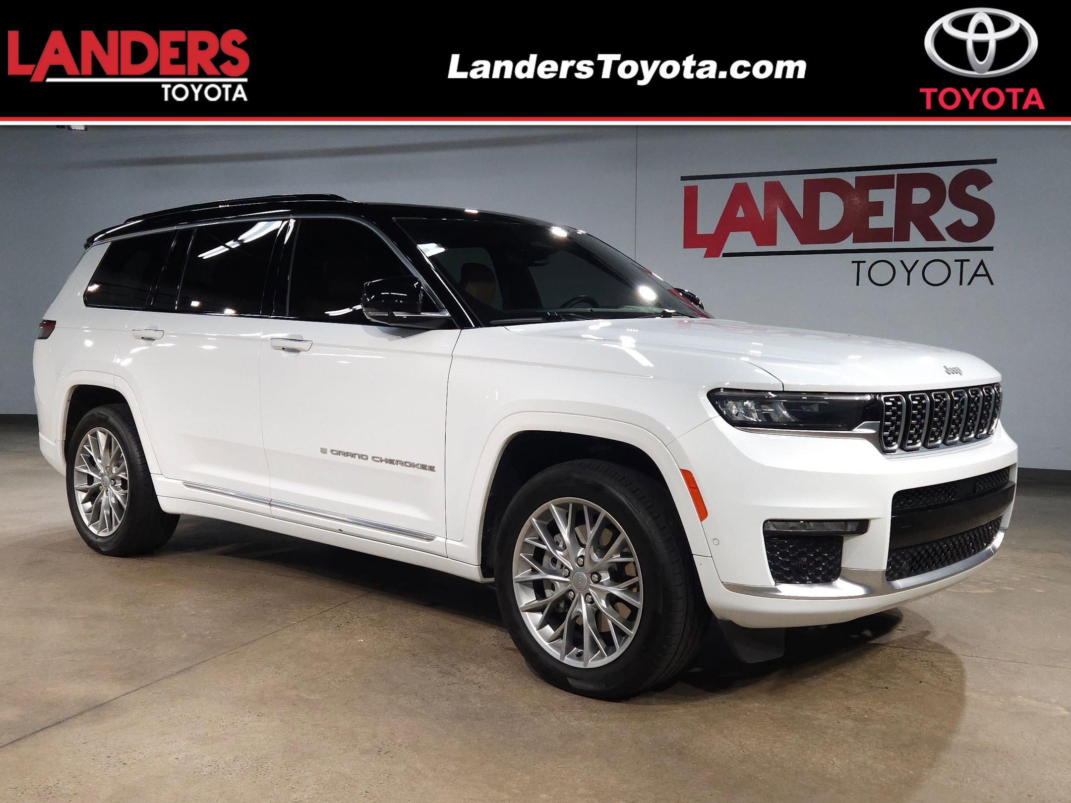 Used 2024 Jeep Grand Cherokee L Summit image 1