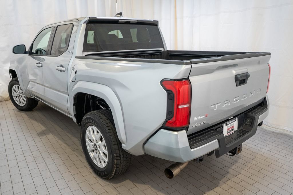 Certified 2024 Toyota Tacoma SR5 image 3