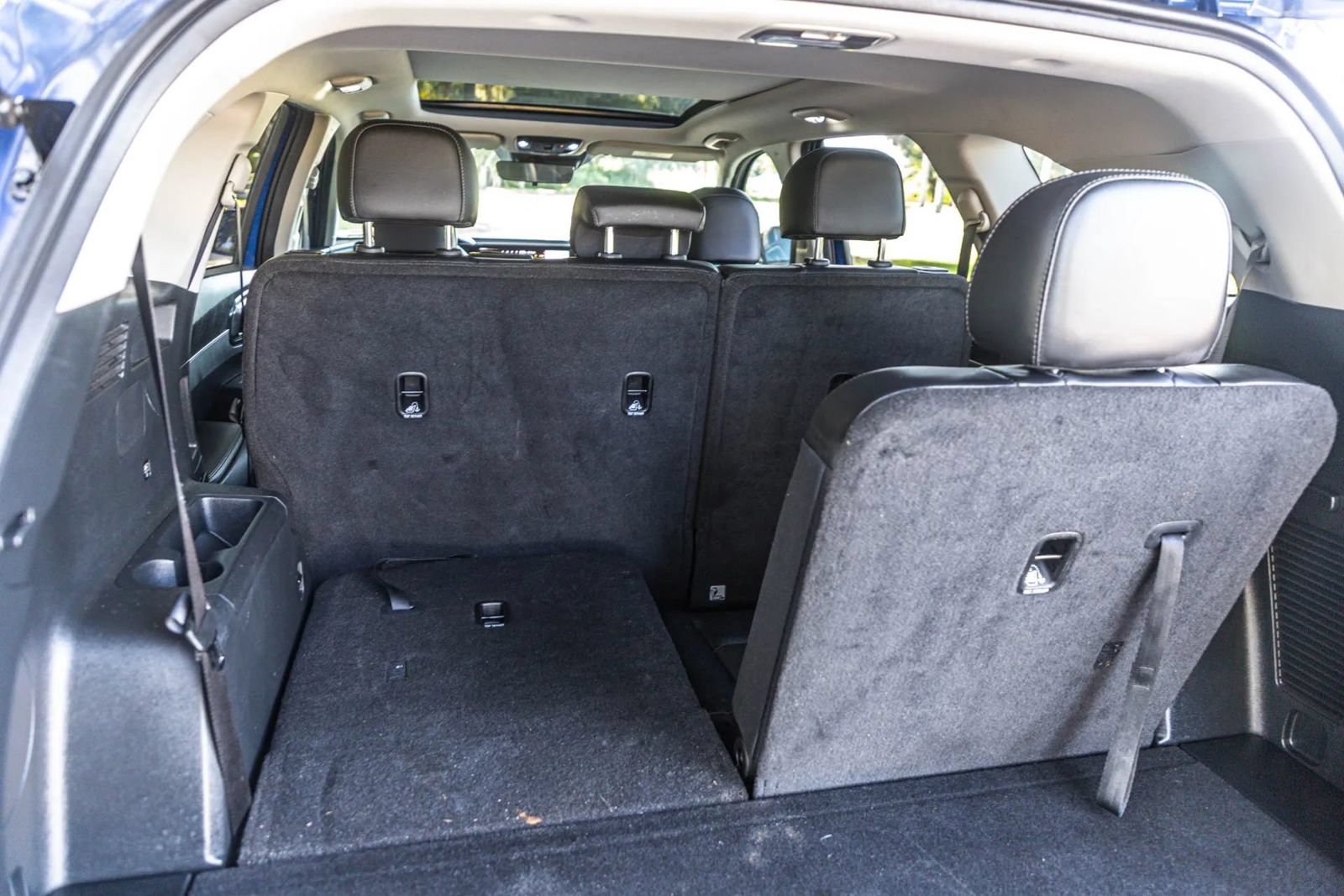 Used 2023 Kia Sorento S w/ Panoramic Sunroof Package FWD image 17