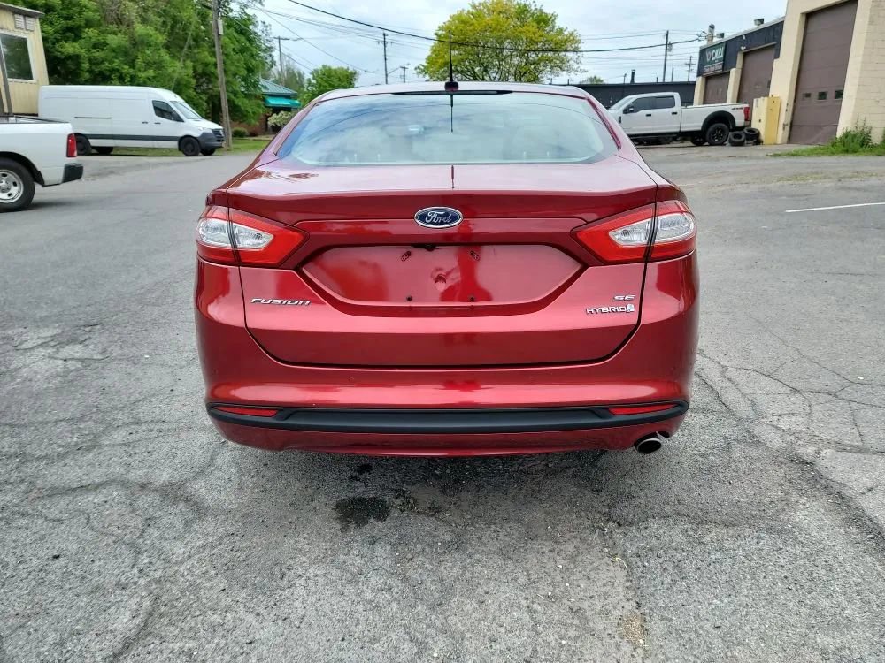 Used 2013 Ford Fusion SE FWD image 8