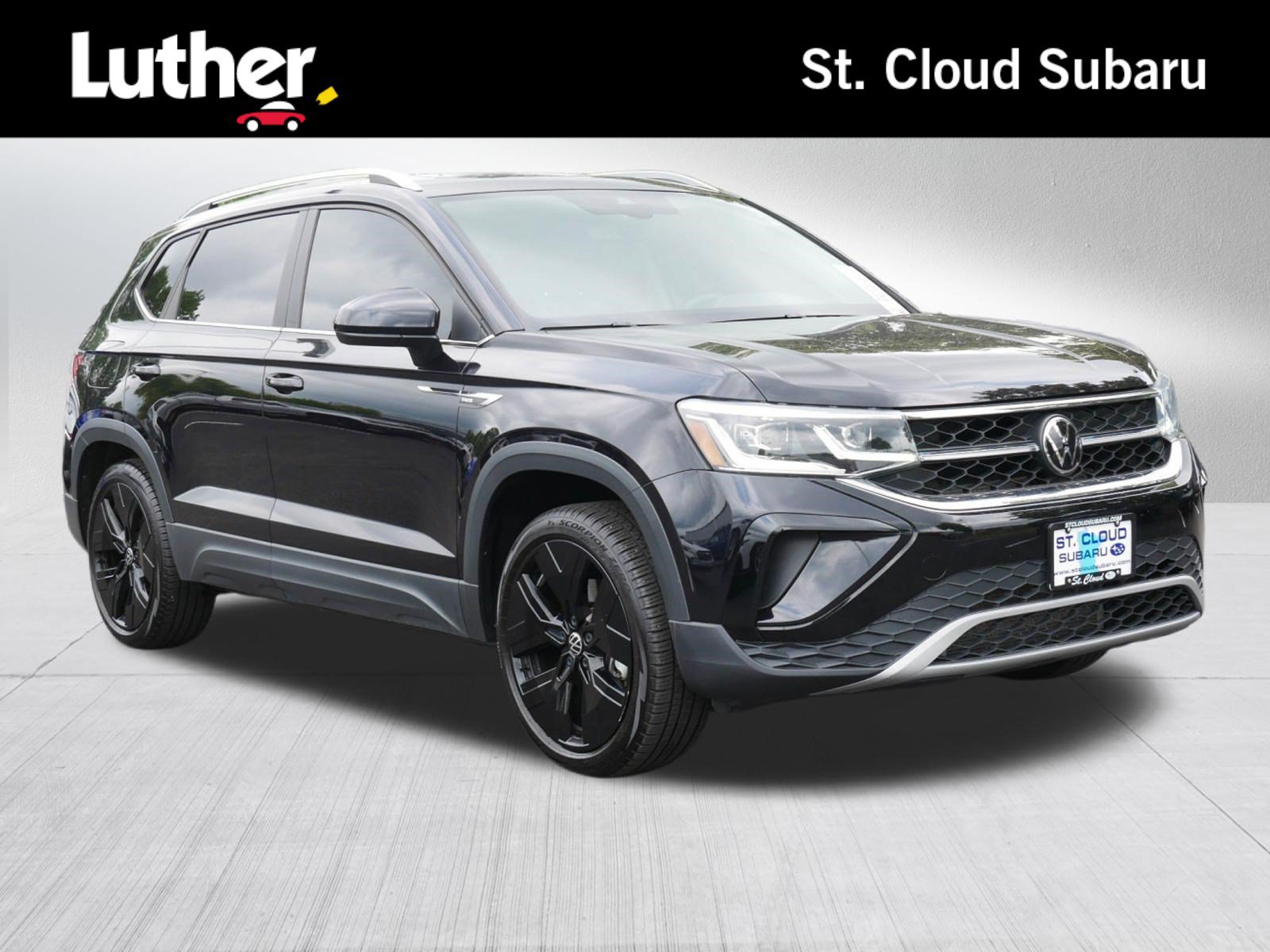 Used 2023 Volkswagen Taos SEL AWD/4WD image 1