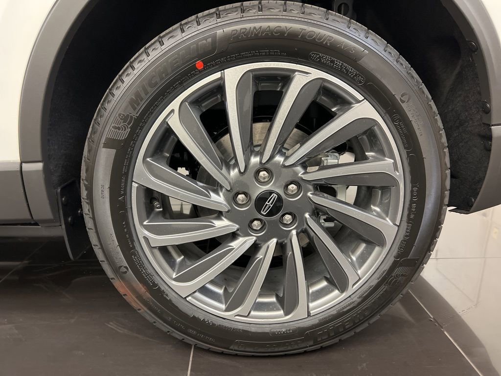 Used 2026 Lincoln Corsair Reserve AWD/4WD image 7